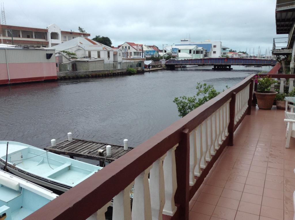 Belcove Hotel & Guesthouse Belize City Exteriér fotografie